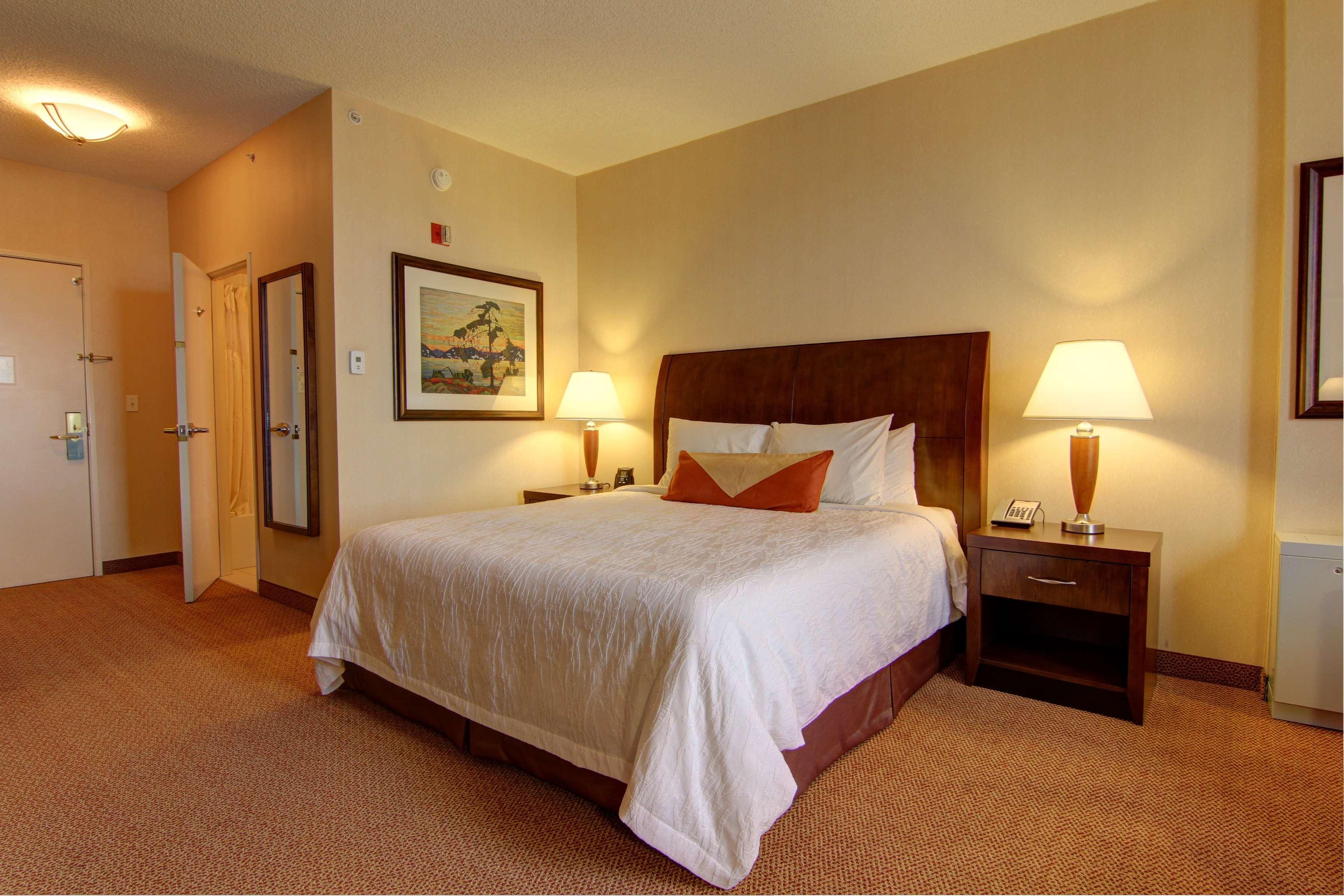 Hilton Garden Inn Calgary Airport Екстер'єр фото