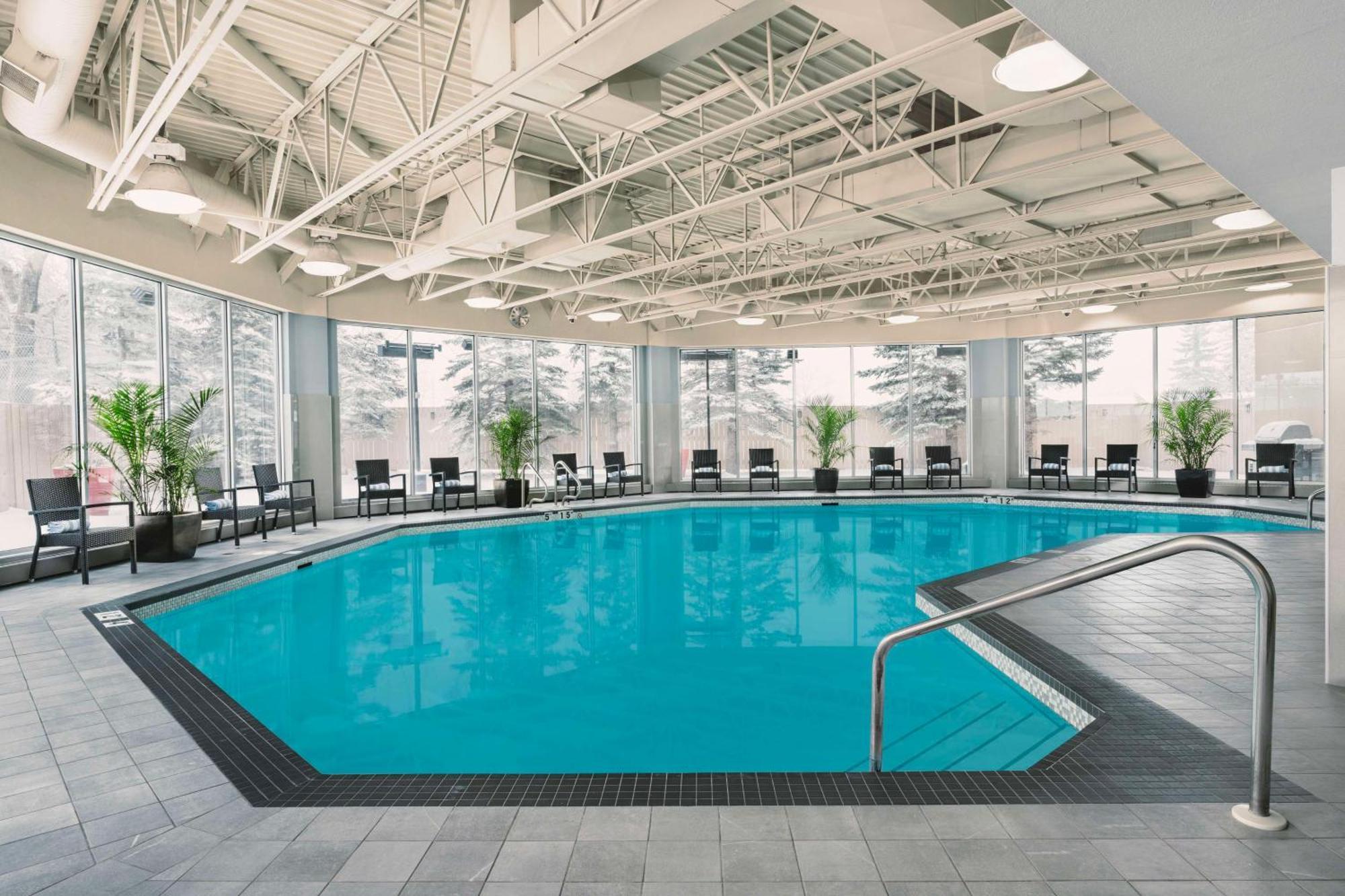 Hilton Garden Inn Calgary Airport Екстер'єр фото