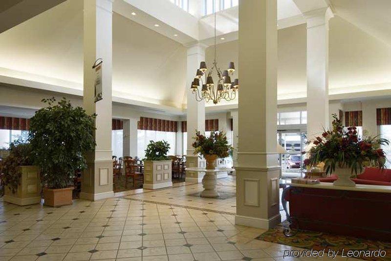 Hilton Garden Inn Calgary Airport Інтер'єр фото
