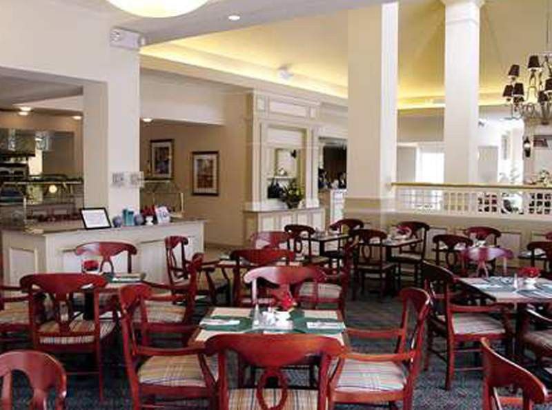 Hilton Garden Inn Calgary Airport Екстер'єр фото